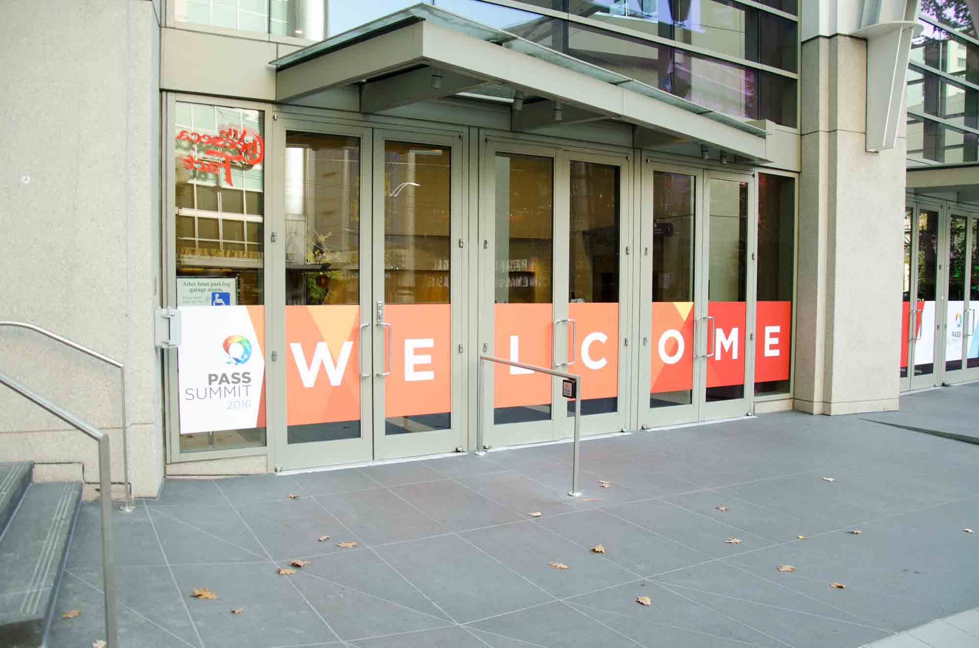 window displays for a branded environment corporate meeting