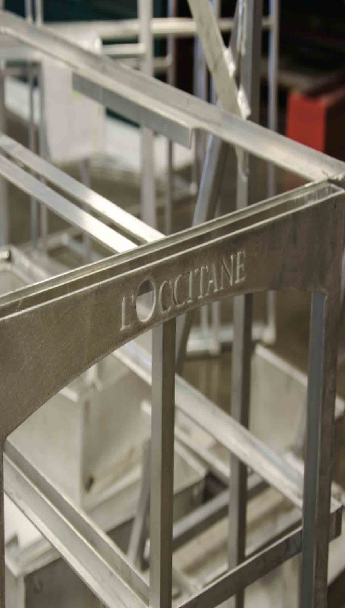 metal L'Occitane branding pop up