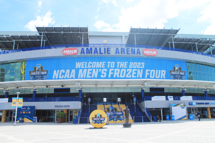 23Frozen Four 2